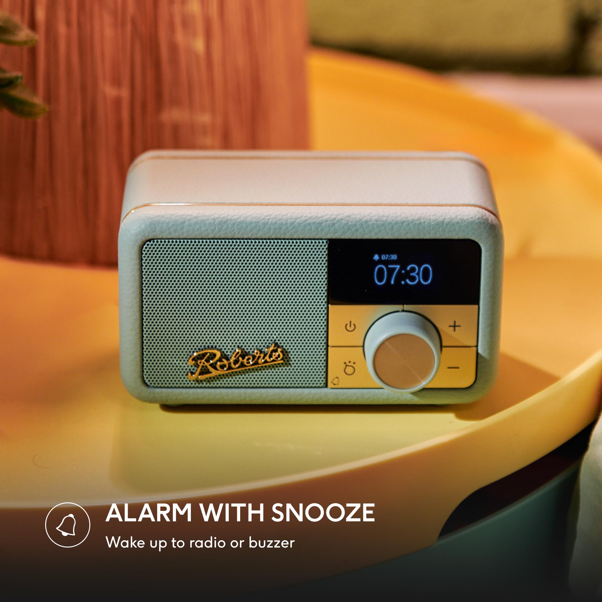 Roberts Revival PETITE2 FM/DAB/DAB+ Digital Radio with Bluetooth
